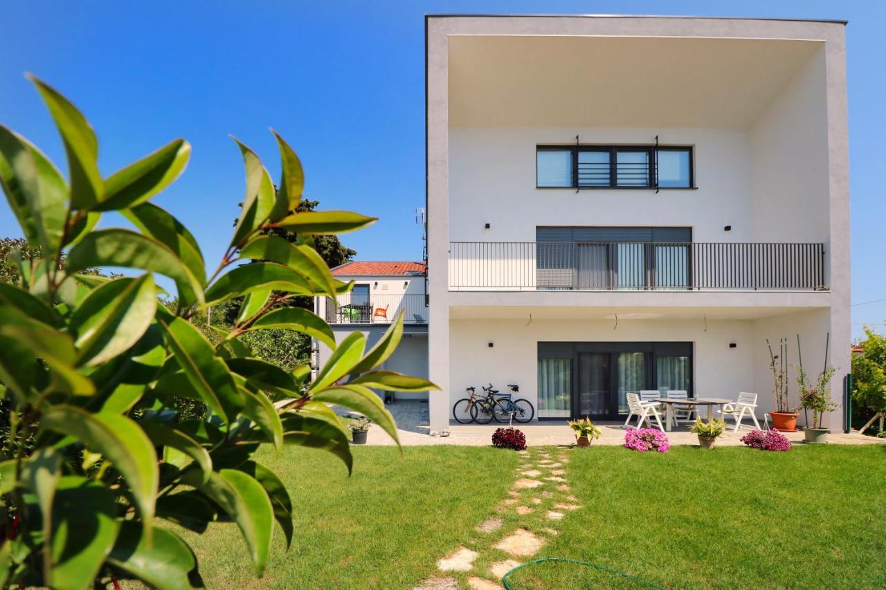 Papillon I Dolce Vita Tar-Vabriga Екстериор снимка